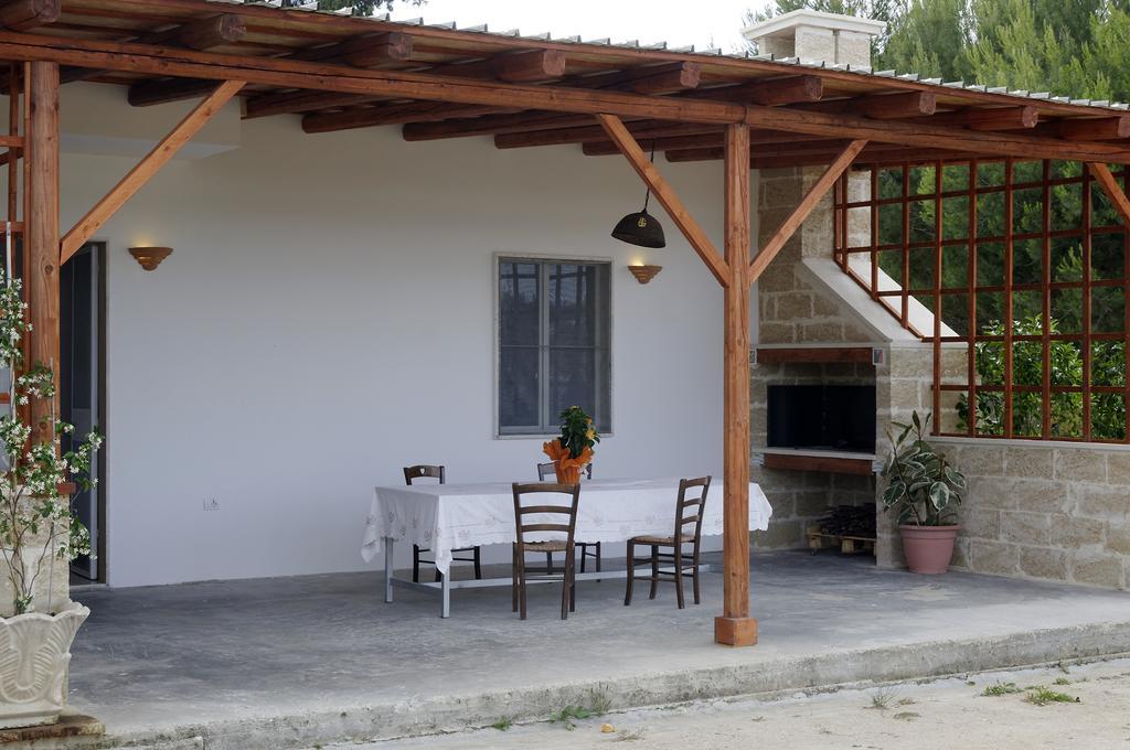 Agrimat Salento Sas Villa อเลซิโอ ภายนอก รูปภาพ